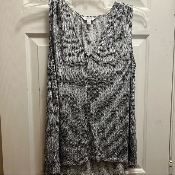 Lucky Brand Tops - Lucky Brand Women’s Size Medium Tank Top